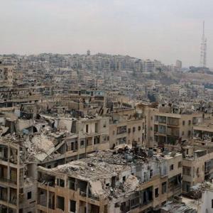 الغارات على حلب مستمرة... ومقتل عشرة مدنيين بينهم سبعة اطفال