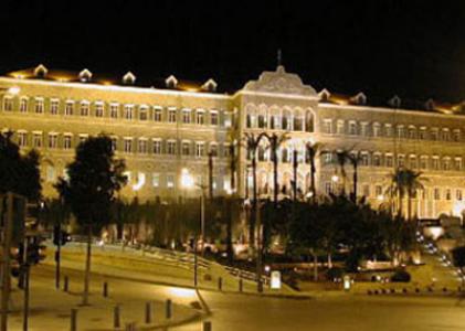 انتظار الدخان الأبيض لولادة الحكومة