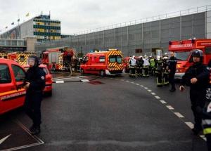 إليكم هويّة منفّذ هجوم مطار أورلي في فرنسا