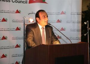 مجلس العمل اللبناني في أبو ظبي يناشد عون ودياب إعادة النظر بخطّة الإنقاذ