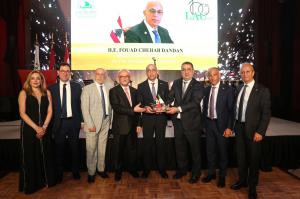 الجامعة اللبنانية الأميركية تُكرّم سفير لبنان لدى الإمارات